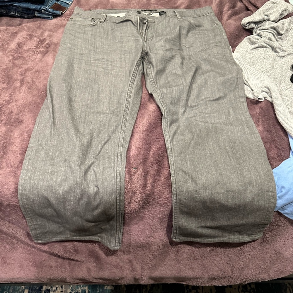 John Varvatos Men's Relaxed Gray Jeans